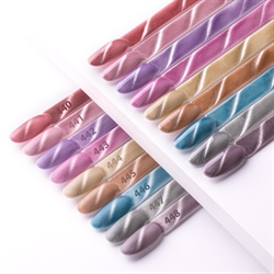 Miss Violet No. 442, Cat Eye Womanity, 8g, Molly Lac